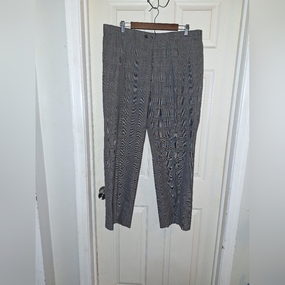 Chaps Ralph Lauren 2 piece suit blazer and pants - Picture 6 of 9